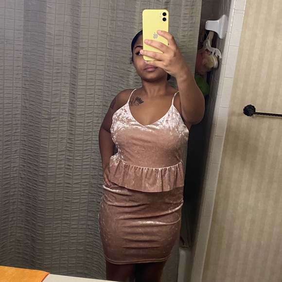 Suede light pink dress💗🌸 - Picture 5 of 6